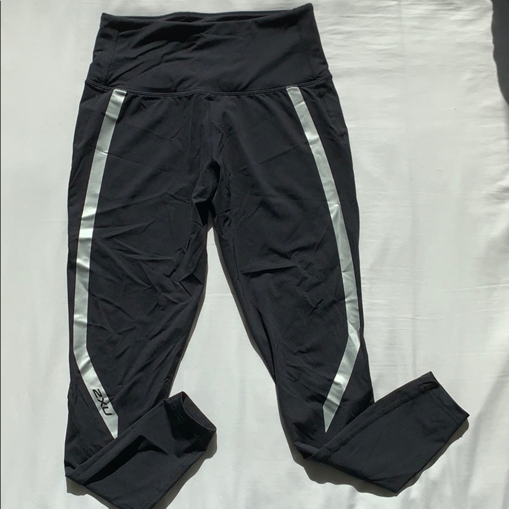 2XU compression tights